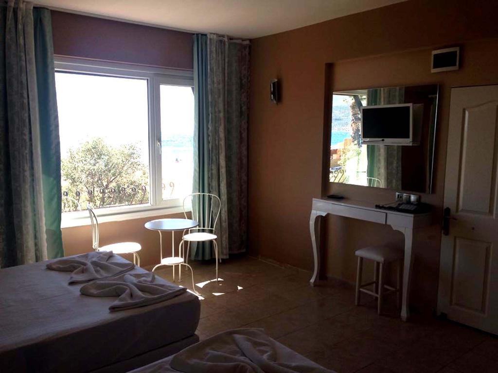 Sunset Hotel Dikili Pokoj fotografie
